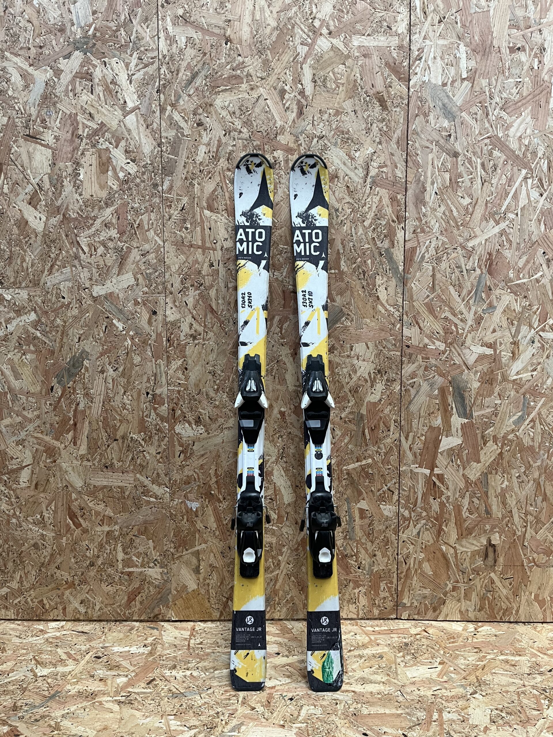 ATOMIC VANTAGE JR